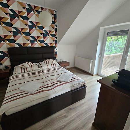 Hilltop Apartments Fonyód Habitación foto